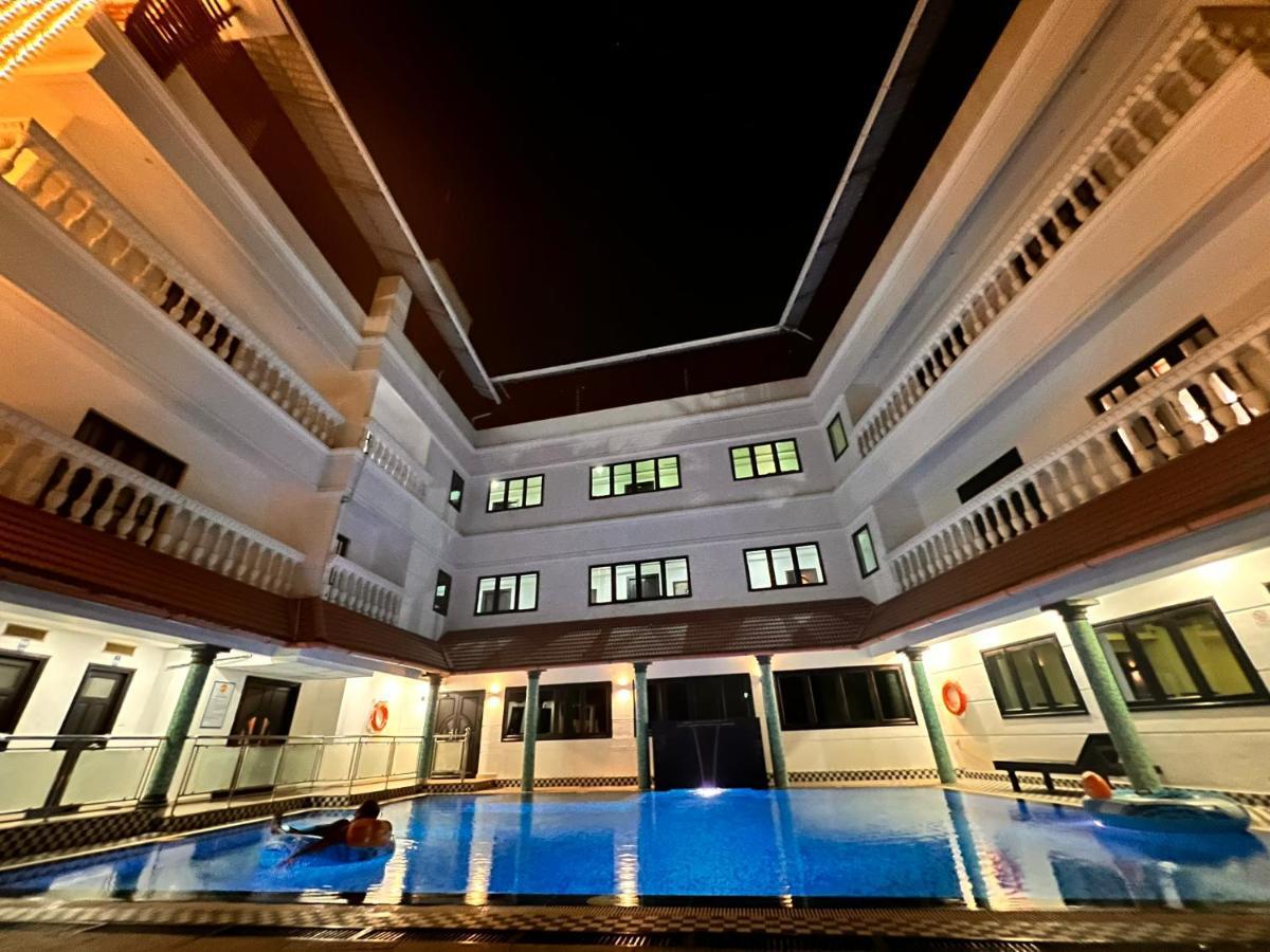 สัชจอยส์ Hotel วาร์คาลา ภายนอก รูปภาพ