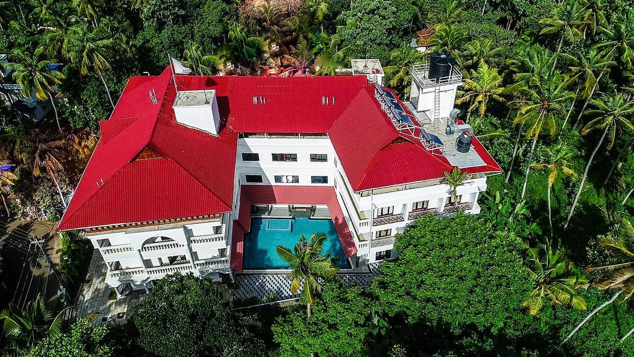 สัชจอยส์ Hotel วาร์คาลา ภายนอก รูปภาพ