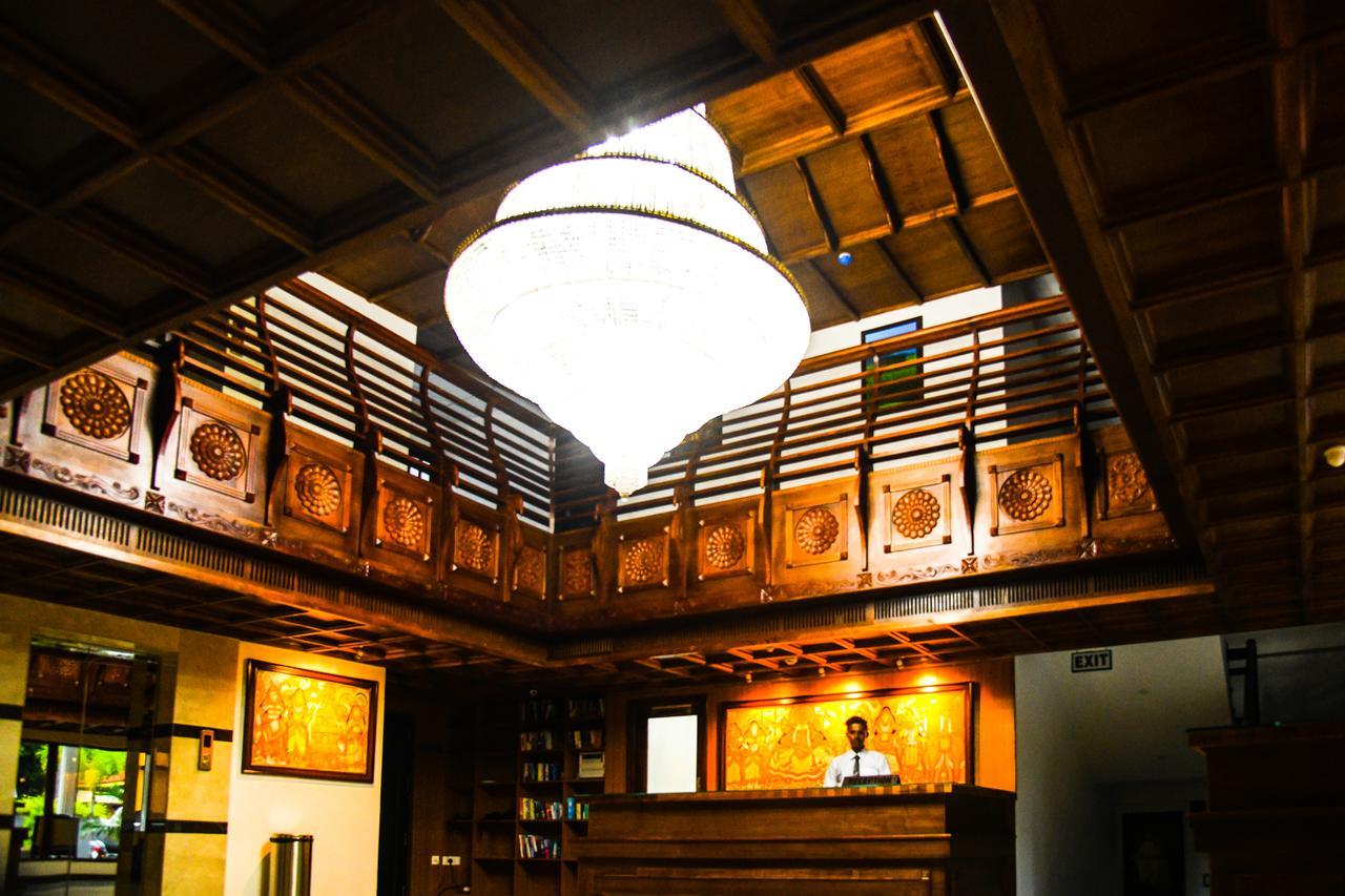 สัชจอยส์ Hotel วาร์คาลา ภายนอก รูปภาพ