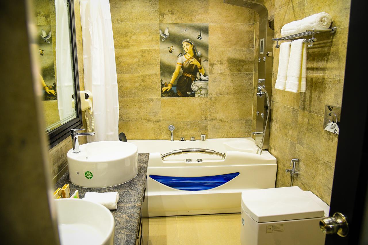 สัชจอยส์ Hotel วาร์คาลา ภายนอก รูปภาพ